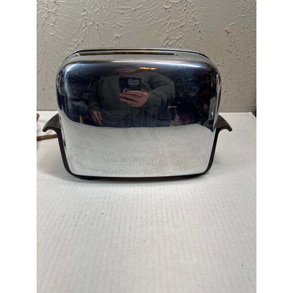 Toastmaster Automatic Pop-Up Toaster 2 Slice Chrome Art Deco Vintage 1B14 TESTED - Picture 3 of 3